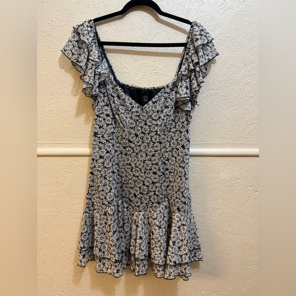 New Look Black Daisy Print Mesh Ruffle Mini Dress Sz 12 NWT - Picture 4 of 12